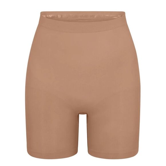 SKIMS Sculpt Seamless Shaping Mid Thigh High Waisted Shorts In Umber - Picture 4 of 7